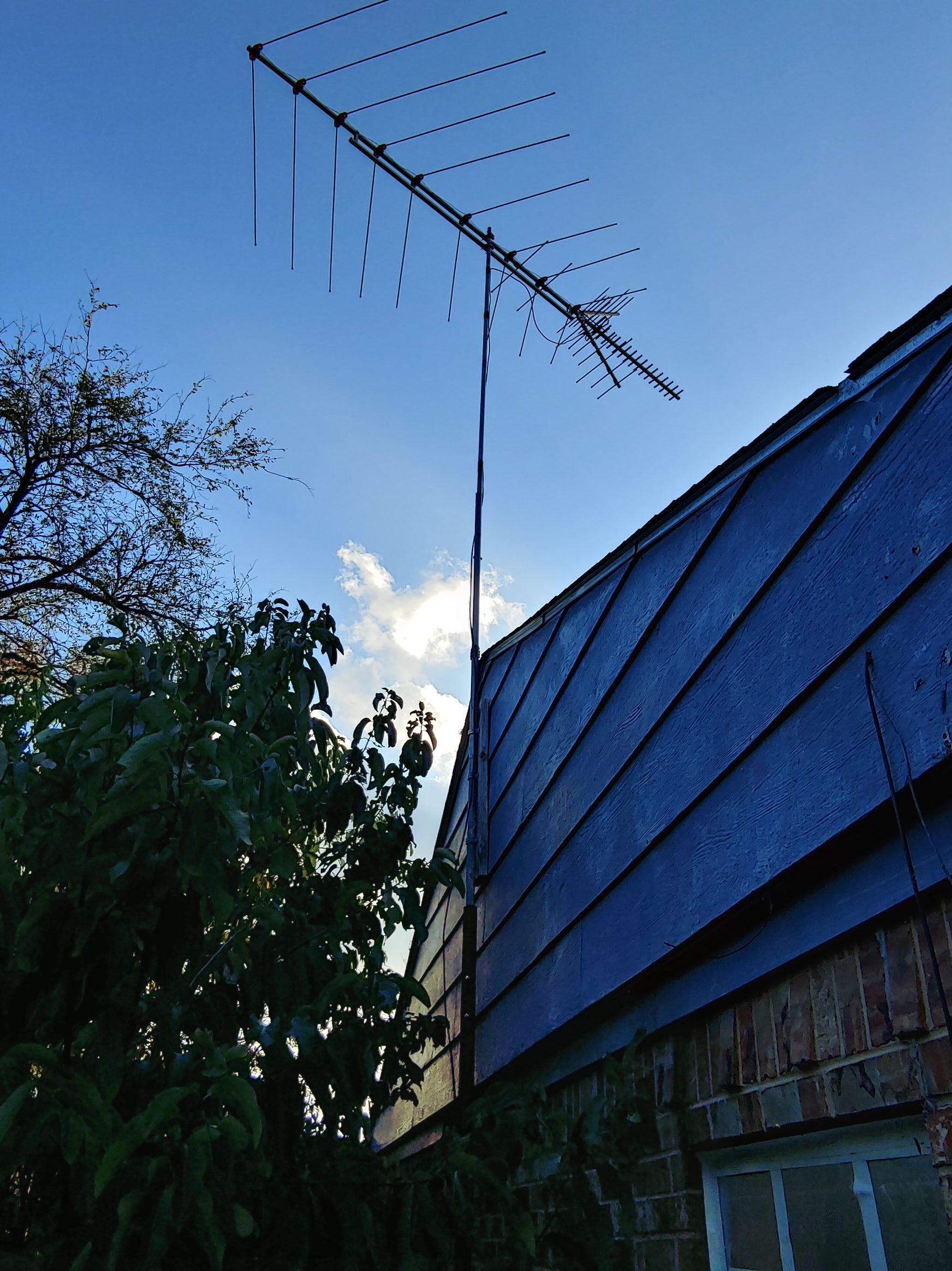 0930191820c_HDR_compress16