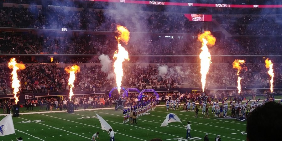 DALLAS COWBOYS to the&nbsp;rescue!!!!